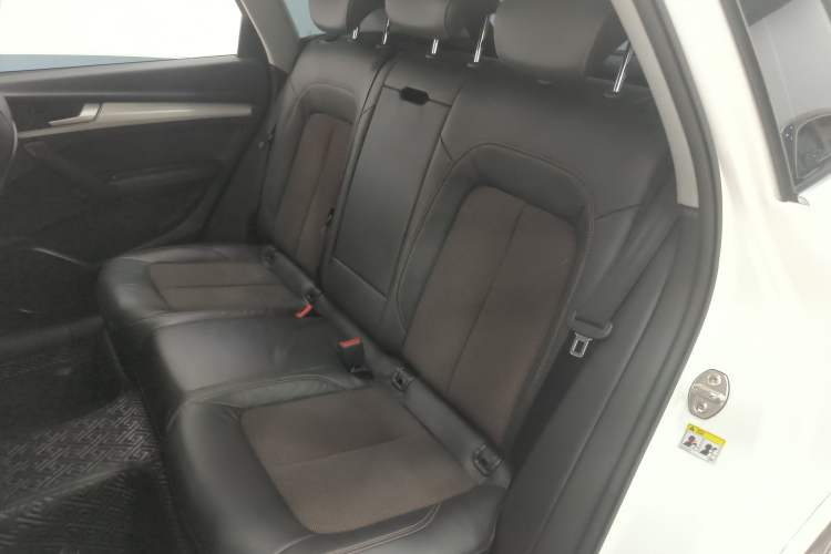 Used Audi Q5L 2018 40 TFSI Prestige Fashion Edition China V Left Rear Seat