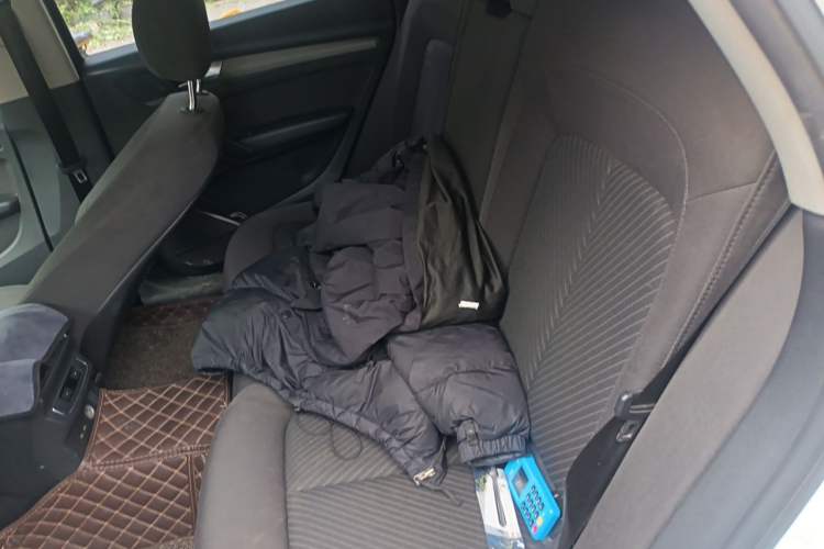 Used Audi Q5L 2018 40 TFSI Prestige Edition China V Left Rear Seat