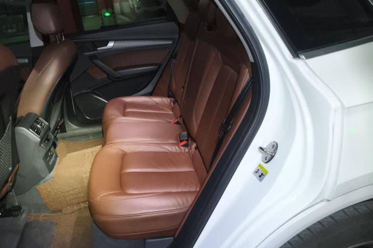 Used Audi Q5L 2018 40 TFSI Prestige Edition China V Left Rear Seat