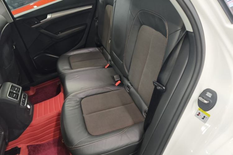 Used Audi Q5L 2018 45 TFSI Prestige Fashion Edition China V Emission Standard Left Rear Seat