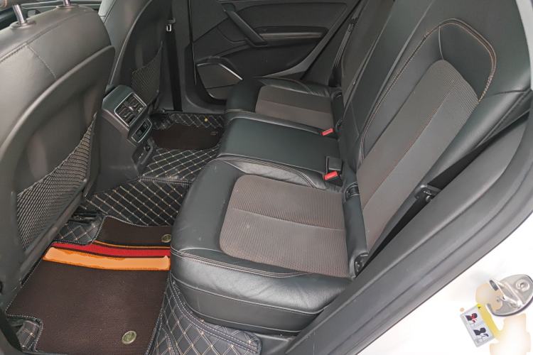 Used Audi Q5L 2018 45 TFSI Prestige Fashion Edition China V Emission Standard Left Rear Seat