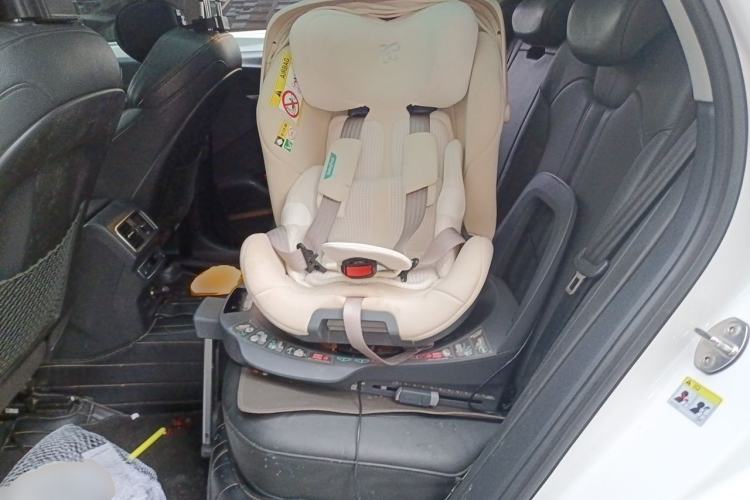 Used Audi Q5L 2018 45 TFSI Prestige Sport China V Left Rear Seat