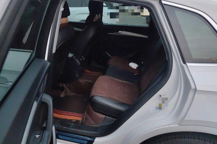 Used Audi Q5L 2018 40 TFSI Prestige Fashion Edition China V Left Rear Seat