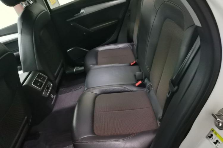 Used Audi Q5L 2018 40 TFSI Prestige Fashion Edition China V Left Rear Seat