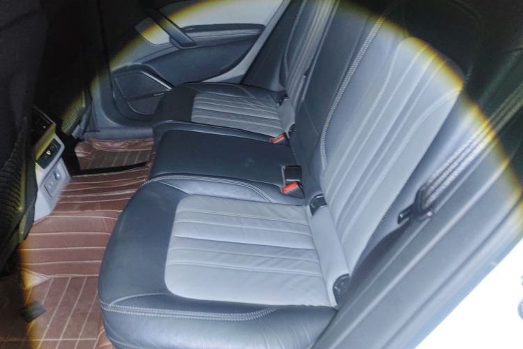 Used Audi Q5L 2018 45 TFSI Prestige Elegant Edition China VI Left Rear Seat