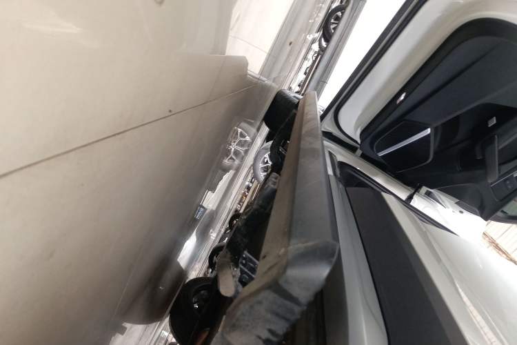 Used Audi Q5L 2018 45 TFSI Prestige Elegant Version China V Left Side Sill