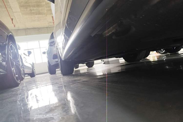 Used Audi Q5L 2018 40 TFSI Prestige Edition China VI Emission Standard Left Side Sill