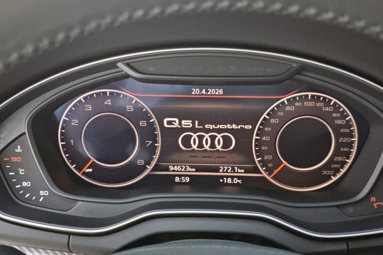 Used Audi Q5L 2018 45 TFSI Prestige Sport China V Odometer Close Up