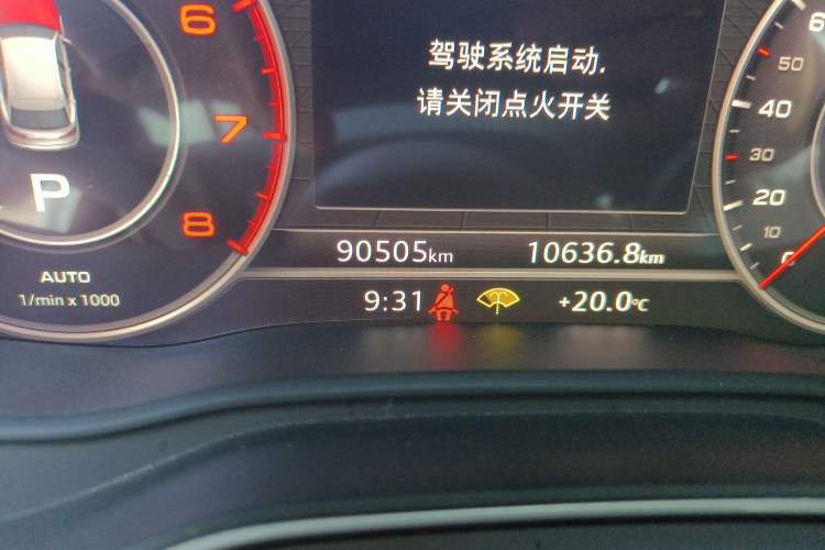 Used Audi Q5L 2018 40 TFSI Prestige Fashion Edition China V Odometer Close Up