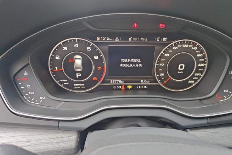Used Audi Q5L 2018 45 TFSI Prestige Elegant Version China V Odometer Close Up
