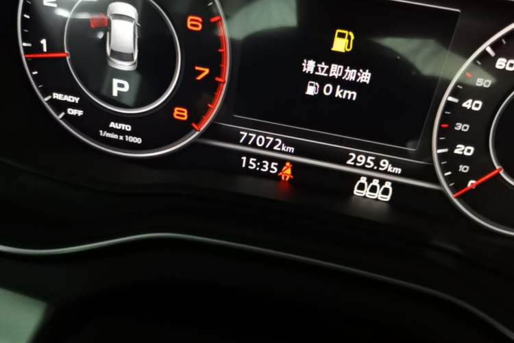 Used Audi Q5L 2018 40 TFSI Prestige Fashion Edition China V Odometer Close Up