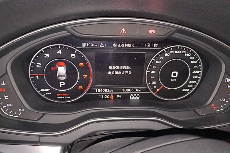 Used Audi Q5L 2018 40 TFSI Prestige Fashion Edition China VI Odometer Close Up