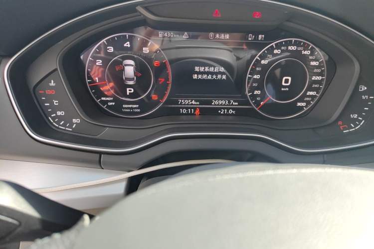 Used Audi Q5L 2018 40 TFSI Prestige Fashion Edition China V Odometer Close Up