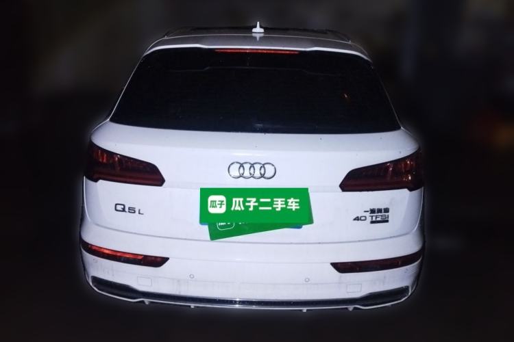 Used Audi Q5L 2018 40 TFSI Prestige Fashion Edition China VI Rear
