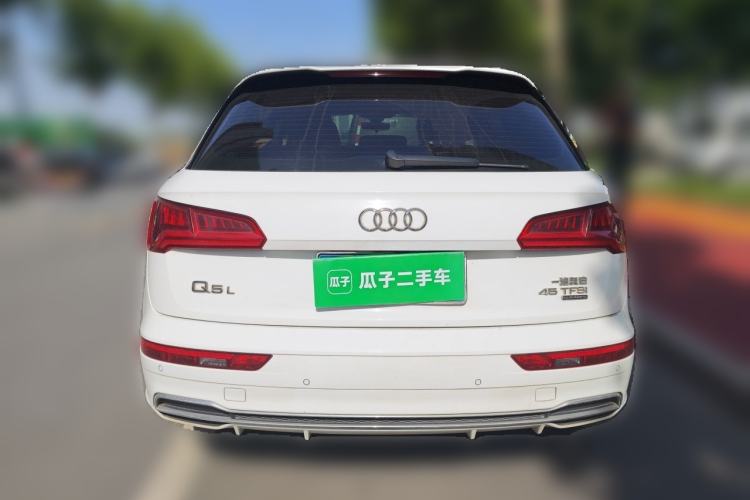 Used Audi Q5L 2018 45 TFSI Prestige Fashion Edition China V Emission Standard Rear