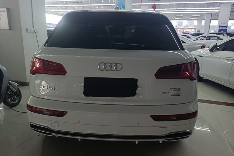 Used Audi Q5L 2018 40 TFSI Prestige Fashion Edition China VI Rear