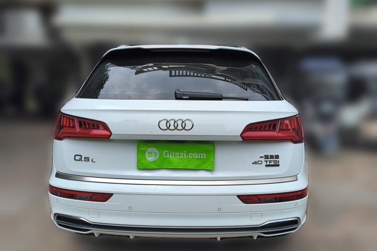 Used Audi Q5L 2018 40 TFSI Prestige Fashion Edition China VI Rear