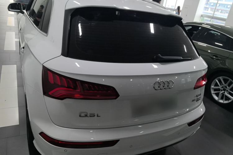 Used Audi Q5L 2018 45 TFSI Prestige Fashion Edition China VI Emission Standard Rear
