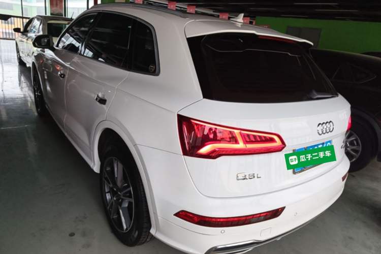 Used Audi Q5L 2018 40 TFSI Prestige Fashion Edition China VI Rear