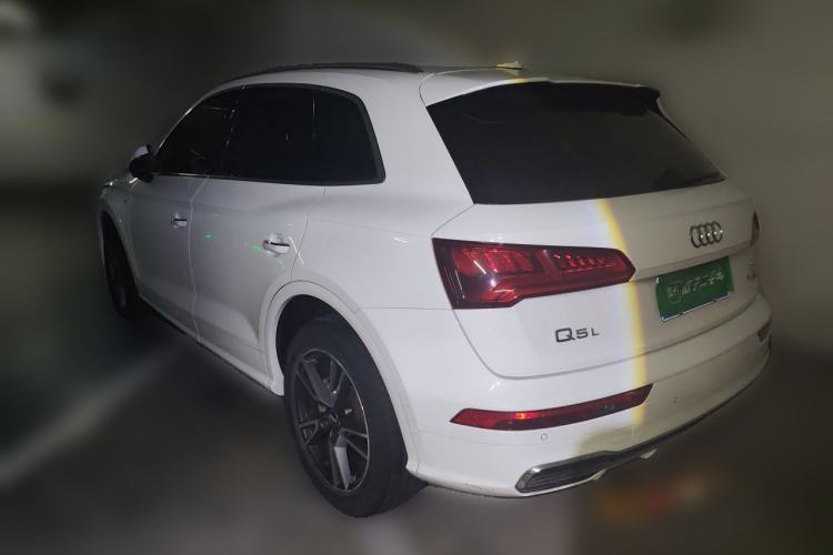 Used Audi Q5L 2018 45 TFSI Prestige Fashion Edition China VI Emission Standard Rear Left 45 Deg