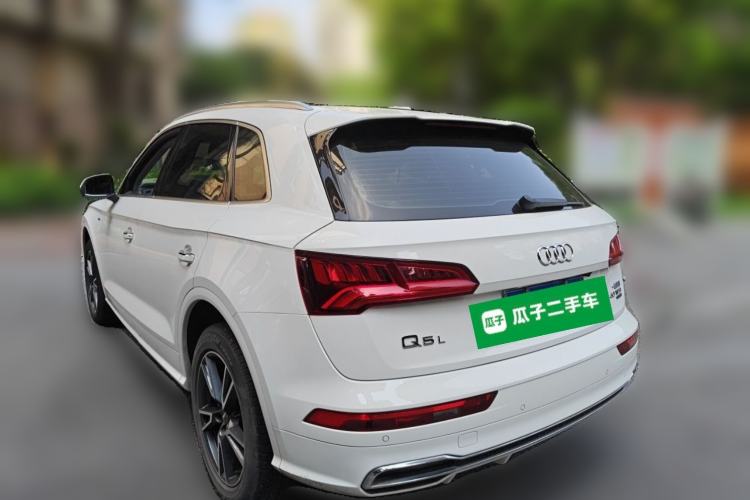 Used Audi Q5L 2018 40 TFSI Prestige Fashion Edition China VI Rear Left 45 Deg