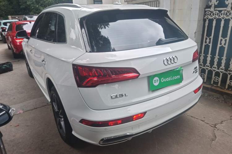 Used Audi Q5L 2018 45 TFSI Prestige Fashion Edition China V Emission Standard Rear Left 45 Deg