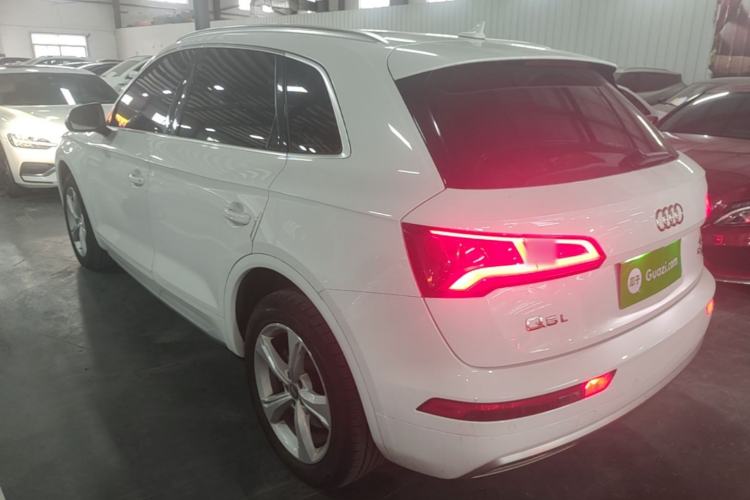 Used Audi Q5L 2018 40 TFSI Prestige Edition China VI Emission Standard Rear Left 45 Deg