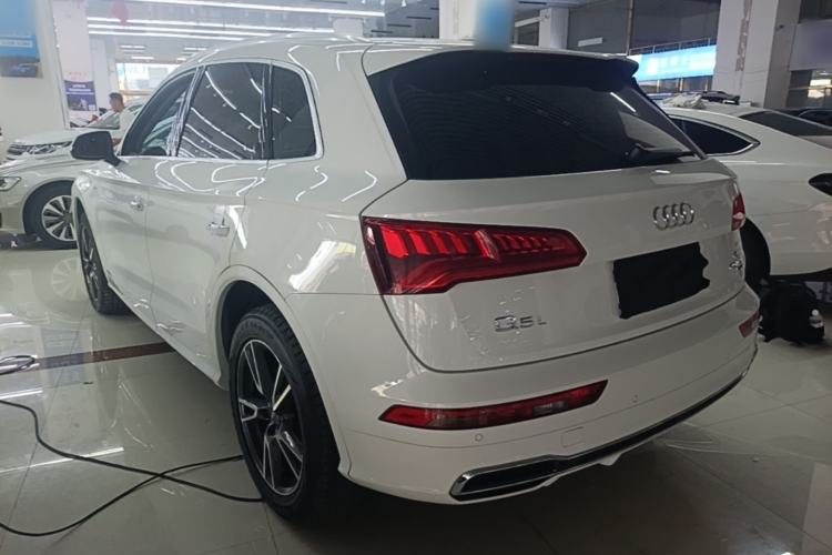 Used Audi Q5L 2018 40 TFSI Prestige Fashion Edition China VI Rear Left 45 Deg