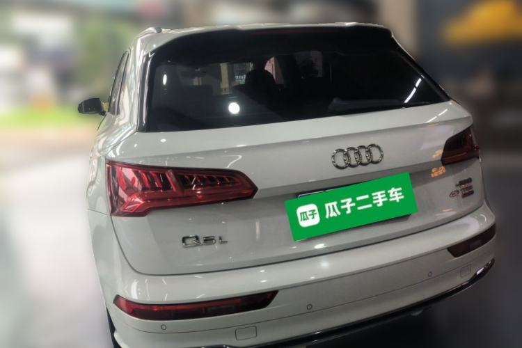 Used Audi Q5L 2018 40 TFSI Prestige Fashion Edition China VI Rear Left 45 Deg