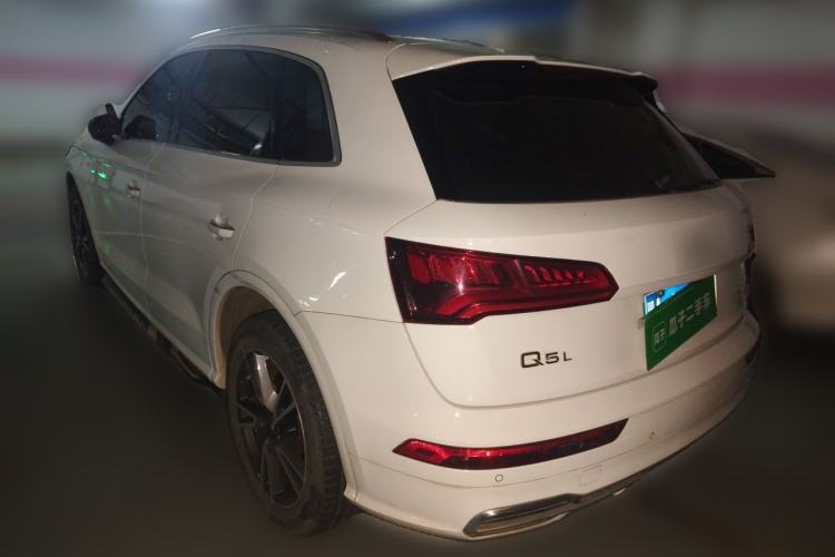 Used Audi Q5L 2018 45 TFSI Prestige Fashion Edition China V Emission Standard Rear Left 45 Deg