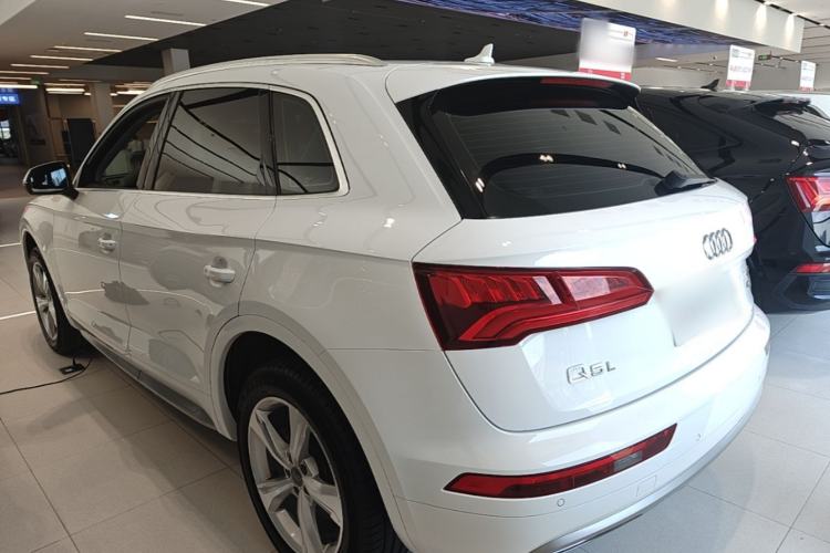 Used Audi Q5L 2018 40 TFSI Prestige Edition China VI Emission Standard Rear Left 45 Deg