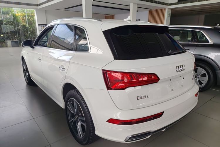 Used Audi Q5L 2018 45 TFSI Prestige Fashion Edition China VI Emission Standard Rear Left 45 Deg