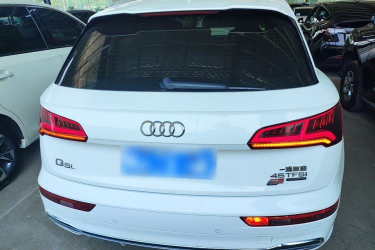 Used Audi Q5L 2018 45 TFSI Prestige Fashion Edition China V Emission Standard Rear
