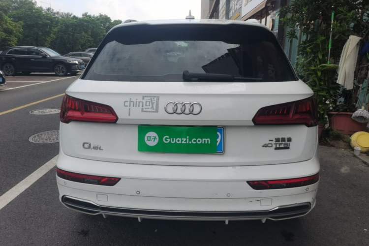 Used Audi Q5L 2018 40 TFSI Prestige Fashion Edition China VI Rear