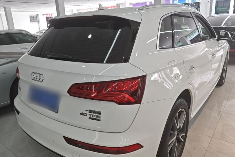 Used Audi Q5L 2018 40 TFSI Prestige Fashion Edition China VI Rear Right 45 Deg