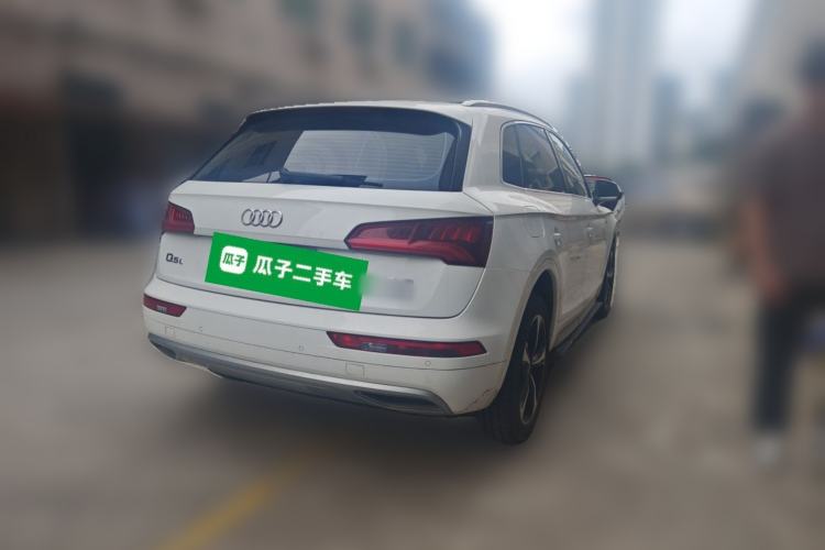 Used Audi Q5L 2018 40 TFSI Prestige Edition China VI Emission Standard Rear Right 45 Deg