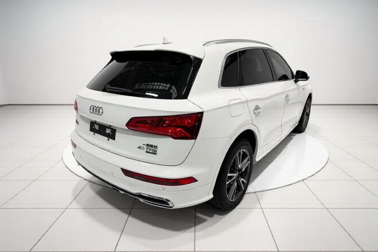 Used Audi Q5L 2018 40 TFSI Prestige Fashion Edition China VI Rear Right 45 Deg