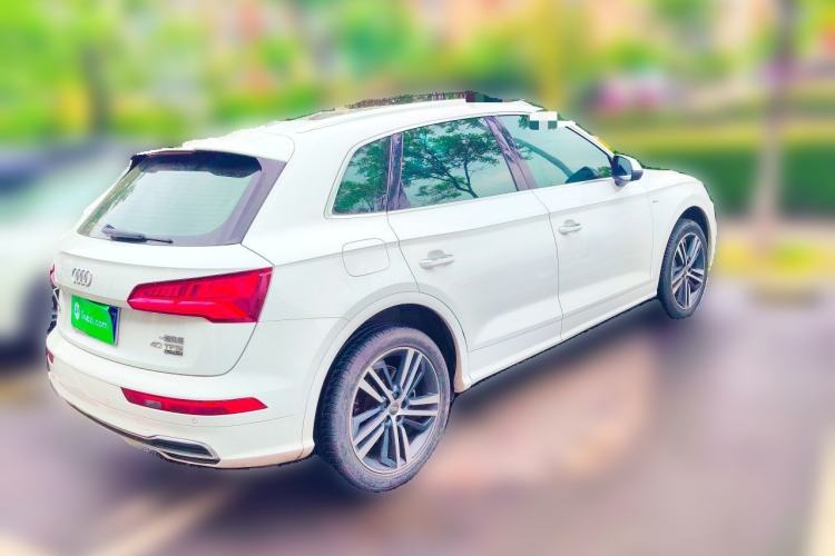 Used Audi Q5L 2018 40 TFSI Prestige Fashion Edition China VI Rear Right 45 Deg