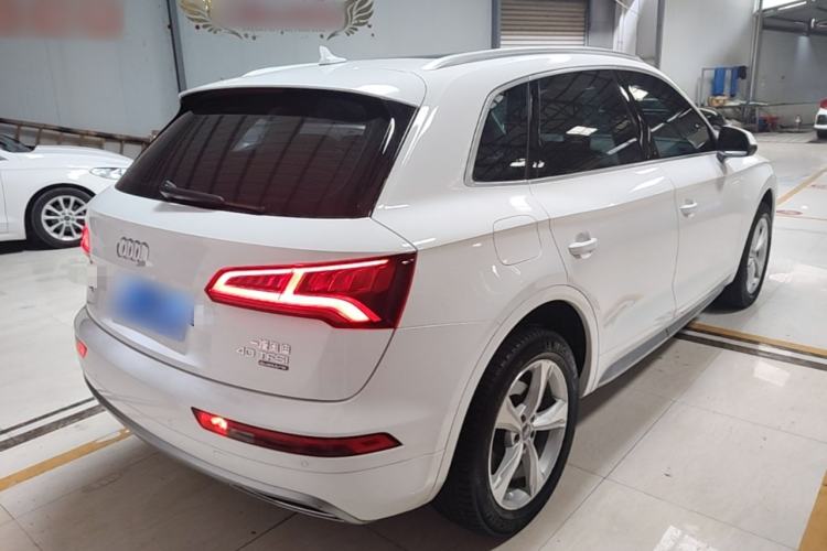 Used Audi Q5L 2018 40 TFSI Prestige Edition China VI Emission Standard Rear Right 45 Deg