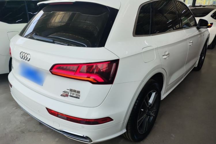 Used Audi Q5L 2018 45 TFSI Prestige Fashion Edition China V Emission Standard Rear Right 45 Deg