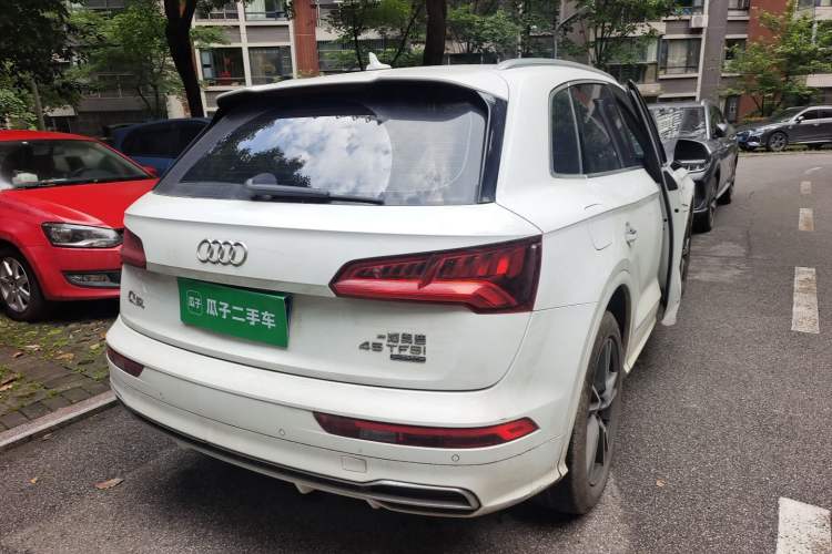 Used Audi Q5L 2018 45 TFSI Prestige Fashion Edition China VI Emission Standard Rear Right 45 Deg