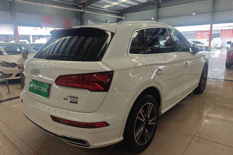Used Audi Q5L 2018 45 TFSI Prestige Fashion Edition China V Emission Standard Rear Right 45 Deg