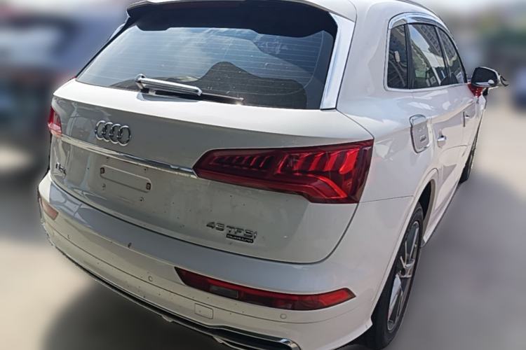 Used Audi Q5L 2018 45 TFSI Prestige Fashion Edition China V Emission Standard Rear Right 45 Deg