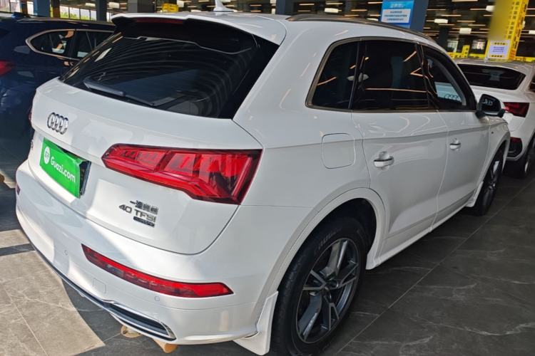 Used Audi Q5L 2018 40 TFSI Prestige Fashion Edition China VI Rear Right 45 Deg