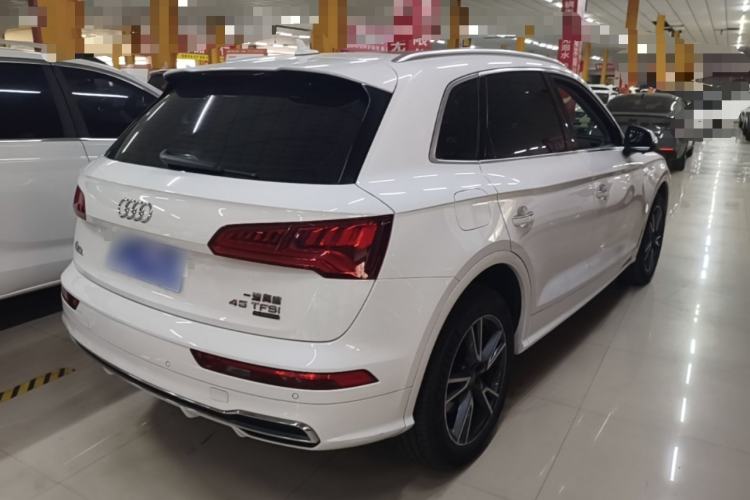 Used Audi Q5L 2018 45 TFSI Prestige Fashion Edition China V Emission Standard Rear Right 45 Deg