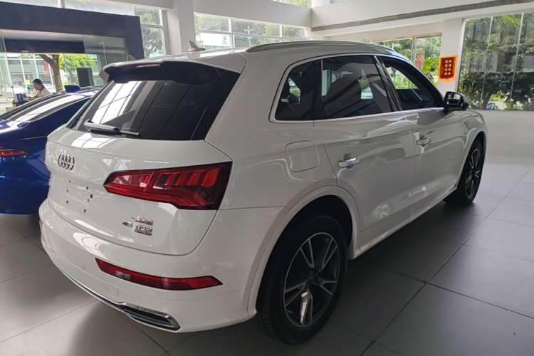 Used Audi Q5L 2018 45 TFSI Prestige Fashion Edition China VI Emission Standard Rear Right 45 Deg