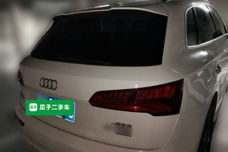 Used Audi Q5L 2018 40 TFSI Prestige Fashion Edition China VI Rear