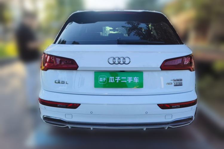 Used Audi Q5L 2018 40 TFSI Prestige Fashion Edition China VI Rear