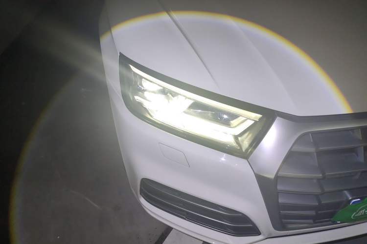 Used Audi Q5L 2018 45 TFSI Prestige Fashion Edition China VI Emission Standard Right Front Headlight