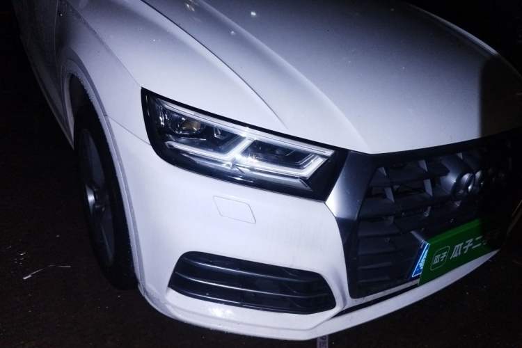 Used Audi Q5L 2018 40 TFSI Prestige Fashion Edition China VI Right Front Headlight